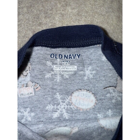 Old Navy Gender-Neutral Kids Small (6) Holiday Graphic Snug-Fit Pajama Set Blue - Picture 4 of 7